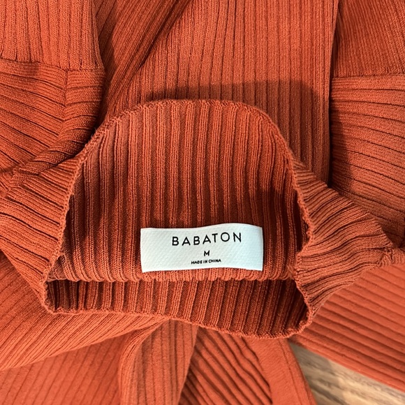 Aritzia mock neck /turtleneck babaton back tie shirt - Picture 3 of 3